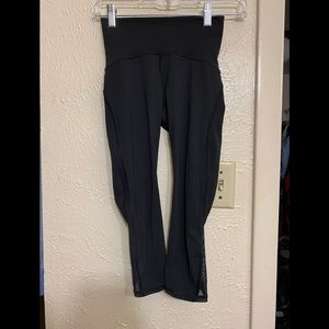 Lululemon crop leggings size 2 & Shorts size 2